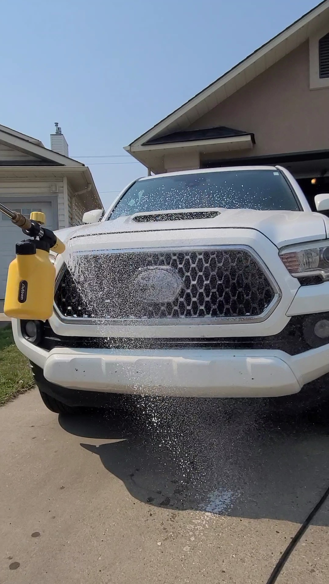 Foam pre-soak treatment